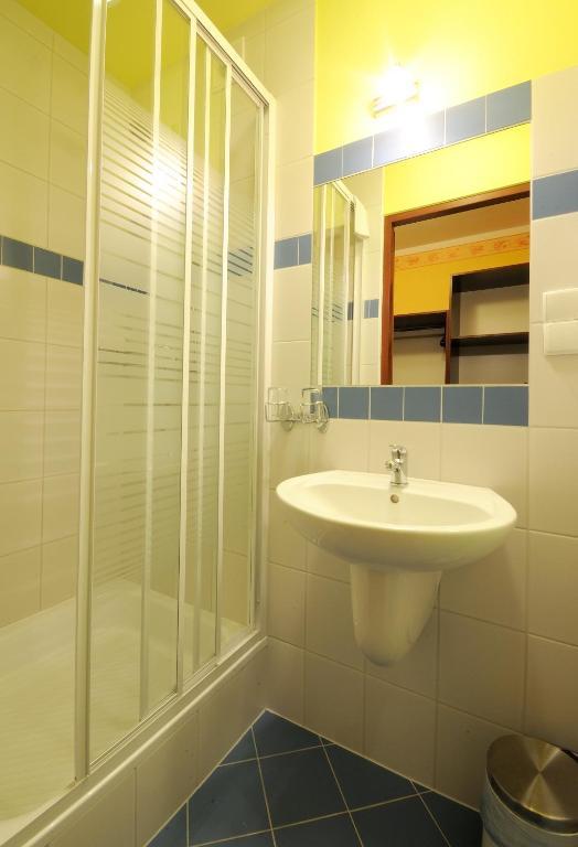 Hotel Gambit I Restauracja Cieszyn Cieszyn  Habitación foto